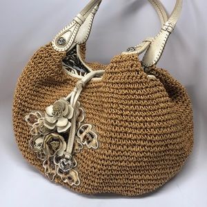 Brighton Straw Flower Bag